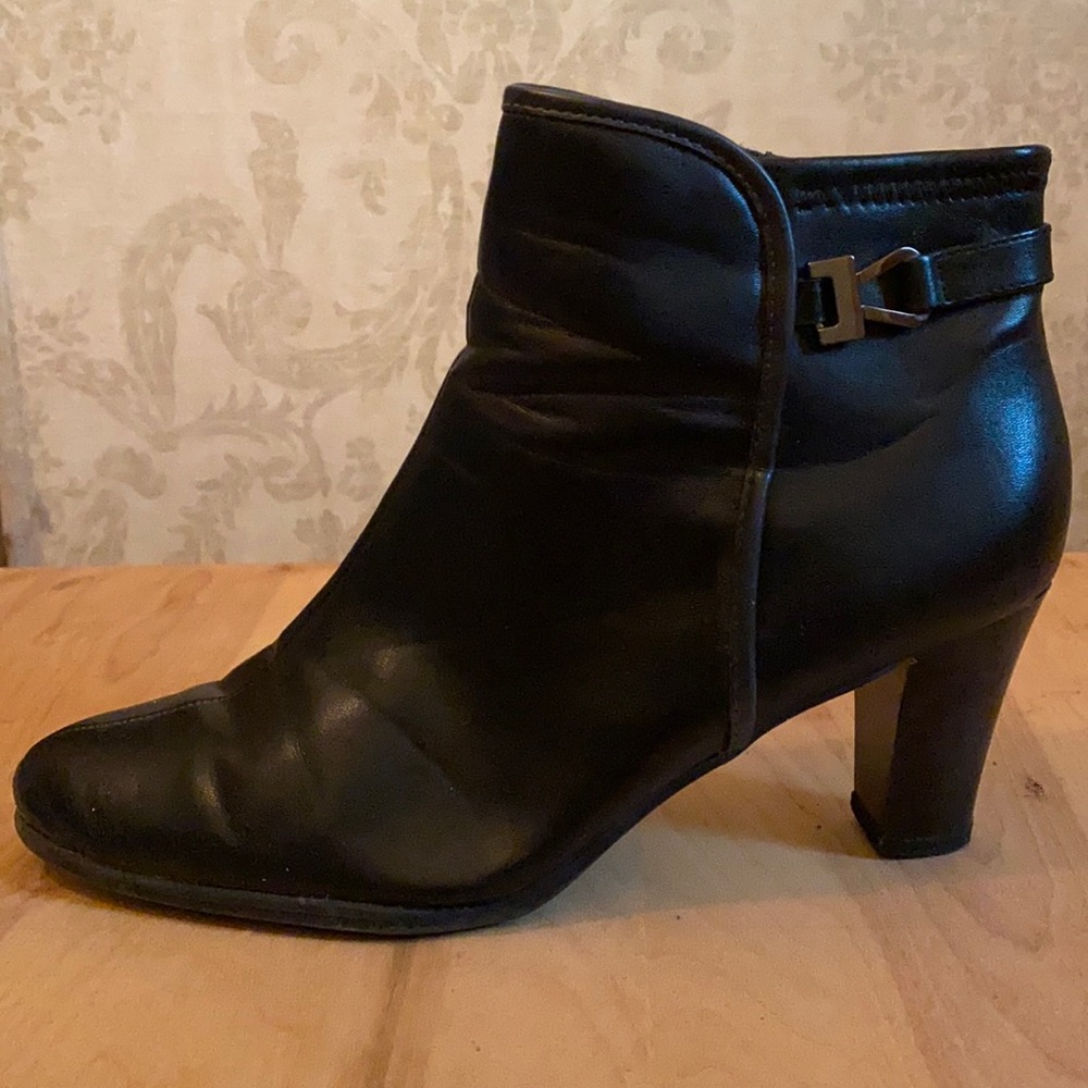 Dress Barn Black Ankle Booties, Size 8